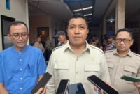 Keterangan foto: Wakil Ketua Komisi B DPRD Jawa Timur, Chusni Mubarok (tengah), Sekda Kabupaten Malang Nurman Ramdansyah (kiri), Anggota DPRD Kab Malang Aris Waskito (kanan)
