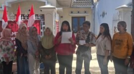 Pembacaan Deklarasi Warpel Penolakan Pembangunan Mega Proyek Apartemen dan Hotel Mewah 
