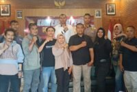 Kasi Humas  Polres Pasuruan Iptu Joko Suseno saat Menggelar acara Silaturahmi dan Halal bihalal bersama awak media