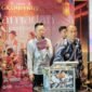 Sugito Adhi, Cluster General Manager Grand Mercure Malang Mirama dan Mercure Surabaya Grand Mirama saat melakukan pengundian. (11/04)