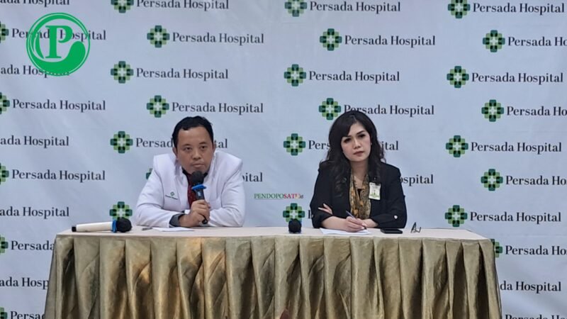 Keterangan: dr. Galih Endradita, Sp.FM, FISQua - Sub Komite Etika dan Disiplin Profesi (kiri), Sylvia Kitty Simanungkalit, S.Si, MMRS - Supervisor Humas (kanan)