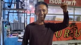Keterangan: Bambang GW, tokoh dari Dewan Kampung Nuswantara