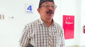 Ket. Foto : Anggota Komisi C DPRD Kota Malang, Arief Wahyudi, SH, menyoroti rekayasa lalu lintas di kawasan Oro-Oro Dowo yang dinilai berdampak pada aktivitas pedagang pasar.
