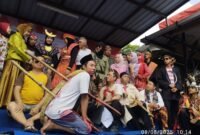 Keseruan momen HUT Kemerdekaan ke-80 RI para karyawan PT. Exel Mandiri Malang dikemas dalam parade lomba kostum. (Doc. Sn)