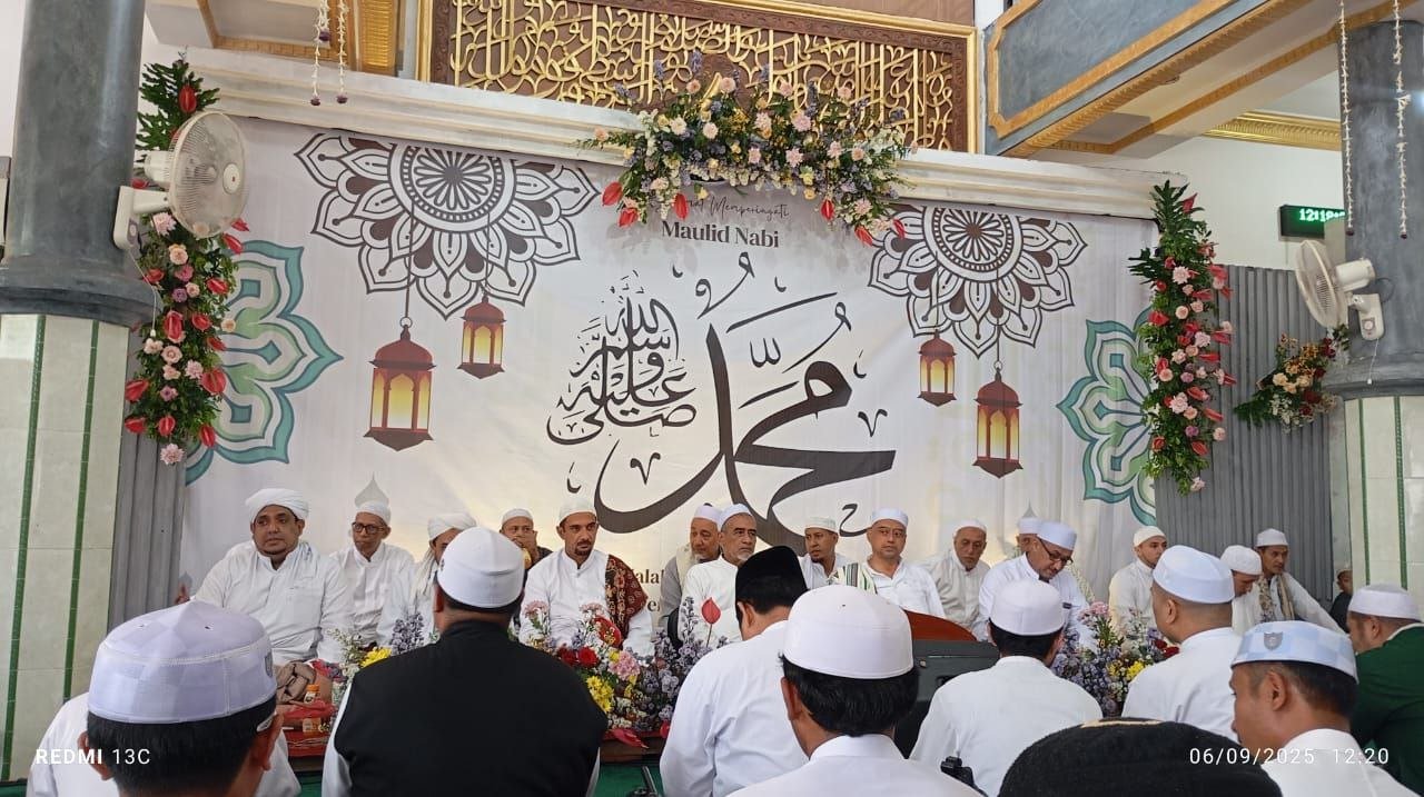 Safari Maulid di Dusun Trimo Pasuruan, Jumain DPRD: Tradisi 47 Tahun yang Pererat Ukhuwah Islamiah 2025-09-06 16.42.56