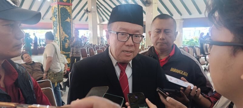 Ket foto. Kepala Dinas Kesehatan Kabupaten Malang, drg Wijanto Wijoyo saat memberikan keterangan usai pelantikan 