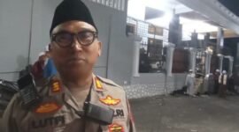 ket foto. Kapolsek Lawang AKP Lutfi saat ditemui ayak media usa acara Lawang Bersholawat