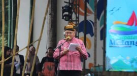Ket foto. Bupati Malang H.M Sanusi saat memberikan sambutan pada peluncuran logo pariwisata Kabupaten Malang