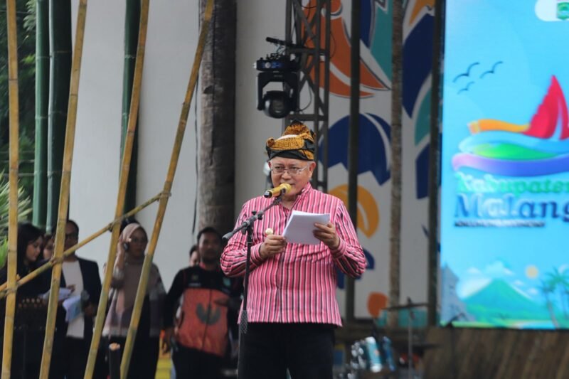 Ket foto. Bupati Malang H.M Sanusi saat memberikan sambutan pada peluncuran logo pariwisata Kabupaten Malang