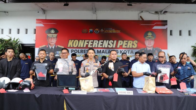 Ket foto. Konferensi pers hasil Operasi Sikat Semeru 2025 jajaran Polresta Malang kota selama kurun waktu 12 hari masa operasi