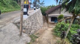 Ket foto. Ruas jalan Jomblok - Tangkilpait Kasembon yang telah selesai dikerjakan 