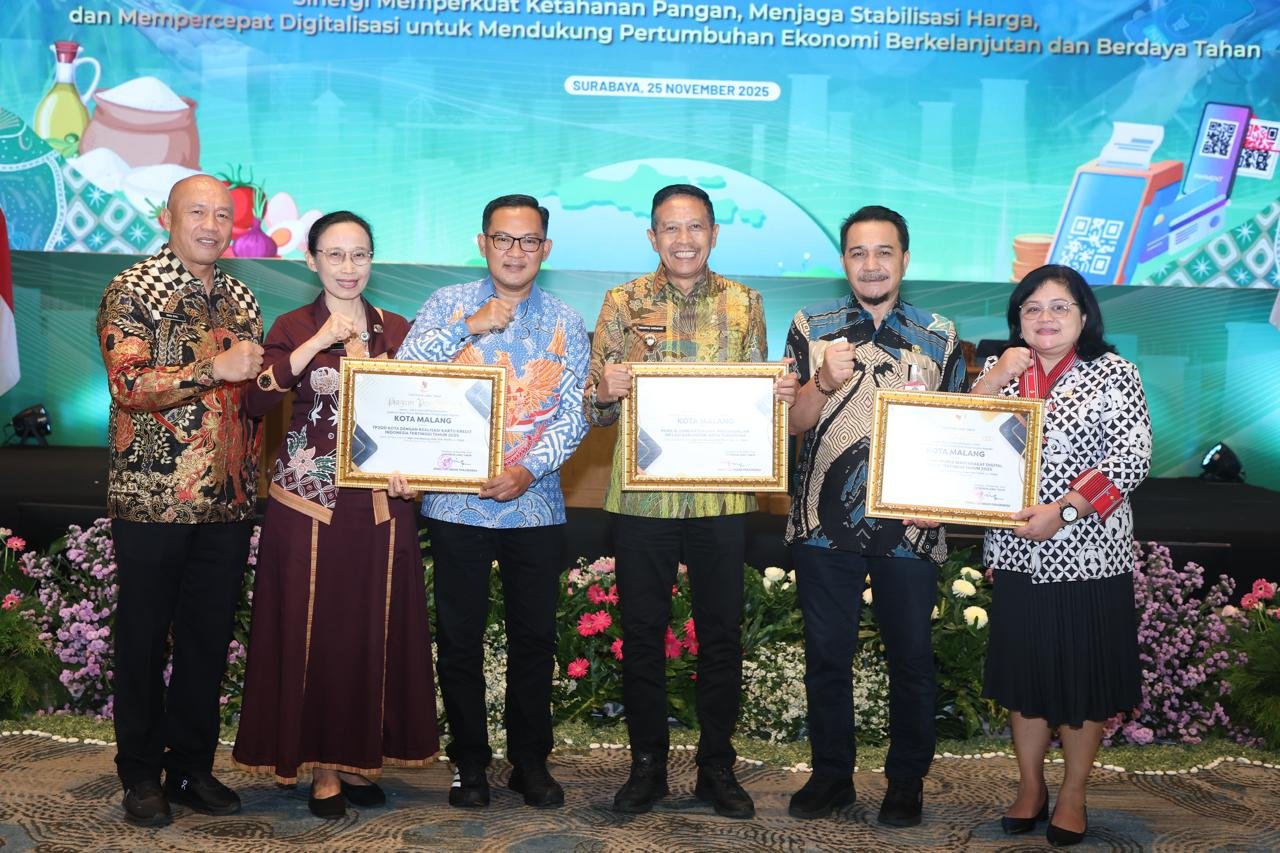 Kota Malang Borong Tiga Penghargaan Di HLM Surabaya, Bukti Transformasi Digital Kian Nyata IMG-20251126-WA0026