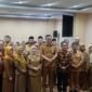 Ket foto. Wakil Bupati Malang, Hj Lathifah Shohib didampingi Kepala DInas Pendidikan, Bagus Sulistiawan saat menghadiri workshop 
