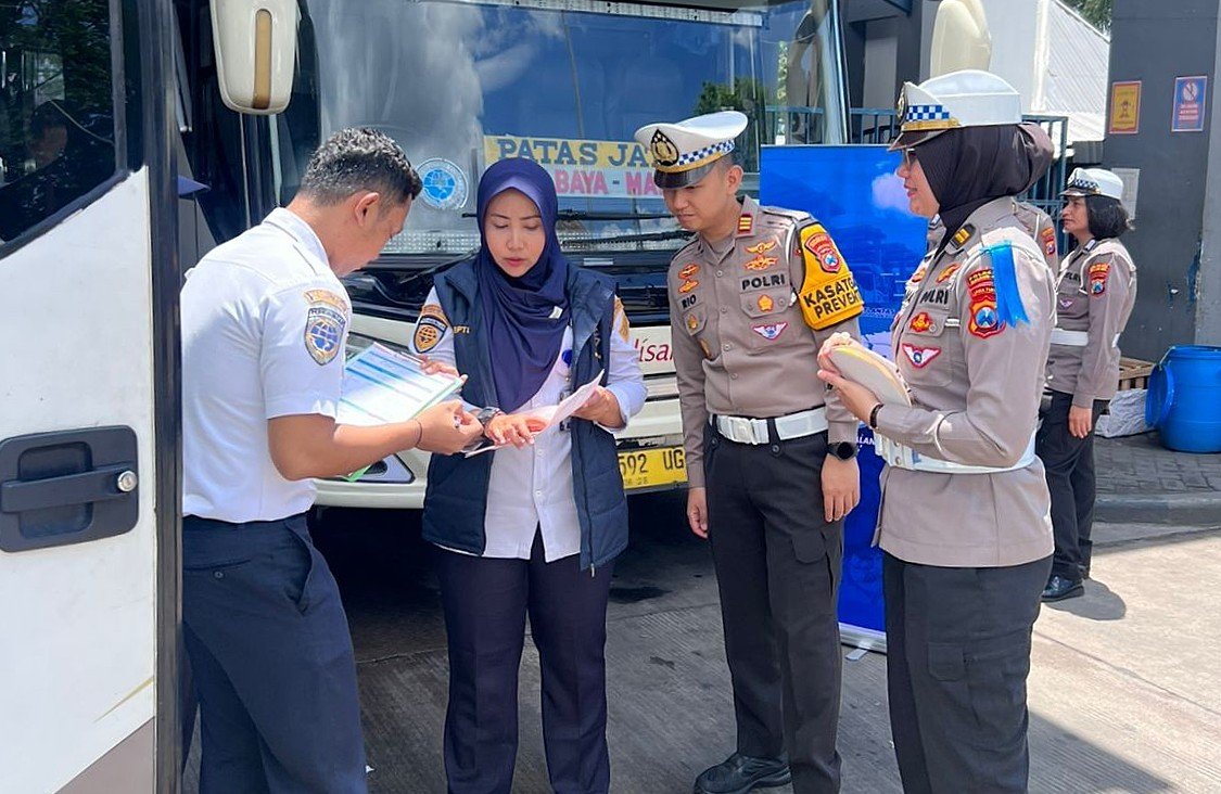 Operasi Keselamatan Semeru 2026, Polresta Malang Kota Perketat Ramp Check Bus dan Angkutan Umum IMG-20260204-WA0016