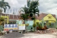 Ket foto. SDN Sisir I Kota Batu yang masih mangkrak 