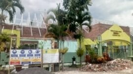 Ket foto. SDN Sisir I Kota Batu yang masih mangkrak 