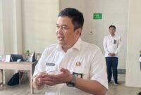 Ket foto. Sekretaris Daerah kabupaten Malang, Budiar Anwar saat diwawancara awak media