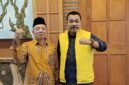 Ket foto. Ketua DPD Partai Golkar Kabupaten Malang, Sudarman (kanan) bersama Ketua PK Singosari Abdul Rozaq usai terpilih secara aklamasi 