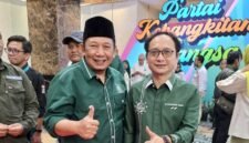 Ket foto. Anggota DPRD kabupaten Malang yang juga Bendahara DPC PKB, H. Ali Murtadlo SH, M.AP, (kiri) bersama anggota DPR RI dari Fraksi PKB, Hasanudin Wahid 