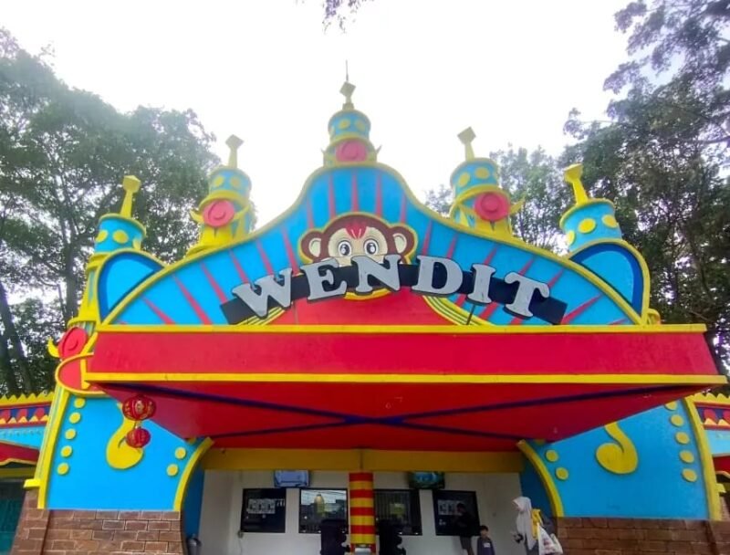 Ket foto. Wisata air Wendit Kecamatan Pakis 