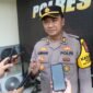Ket foto. Kasihumas Polres Malang, AKP Bambang Subinajar saat memberikan keterangan pada awak media