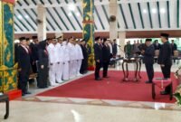 Ket foto. Bupati Malang HM Sanusi saat melantik Pejabat Eselon II, Administrator, Pengawas dan Pejabat Fungsional di Pendopo Agung 