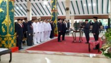 Ket foto. Bupati Malang HM Sanusi saat melantik Pejabat Eselon II, Administrator, Pengawas dan Pejabat Fungsional di Pendopo Agung 