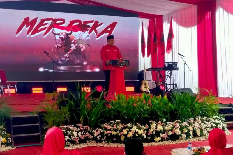 Ket foto. Ketua DPC PDI Perjuangan Kabupaten Malang, Didik Gatot Subroto saat memberikan sambutan pada Musancab 