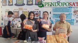 Salah satu ruangan kelas SMAN 1 Tumpang yang dijadikan tempat produksi roti non sugar (Foto: Seno pendoposatu.id)
