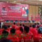 Wakil Ketua DPD PDIP Jatim, I Made Riandiana Kartika saat memberikan sambutan (Foto: Seno pendoposatu.id)