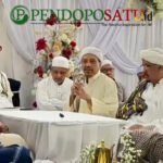 Habib Mustofa Alaydrus Gelar Ngunduh Mantu di Bangilan Tuban, Dihadiri Gus Baha, PBNU, dan Ulama Nasional Habib Mustofa Alaydrus Gelar Ngunduh Mantu di Bangilan Tuban, Dihadiri Gus Baha, PBNU, dan Ulama Nasional
