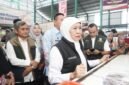 Gubernur Jatim, Khofifah Indar Parawansa Saat Sidak Pasar Klojen Kota Malang Didampingi Kepala Bakorwil Malang, Asep Kusdinar 