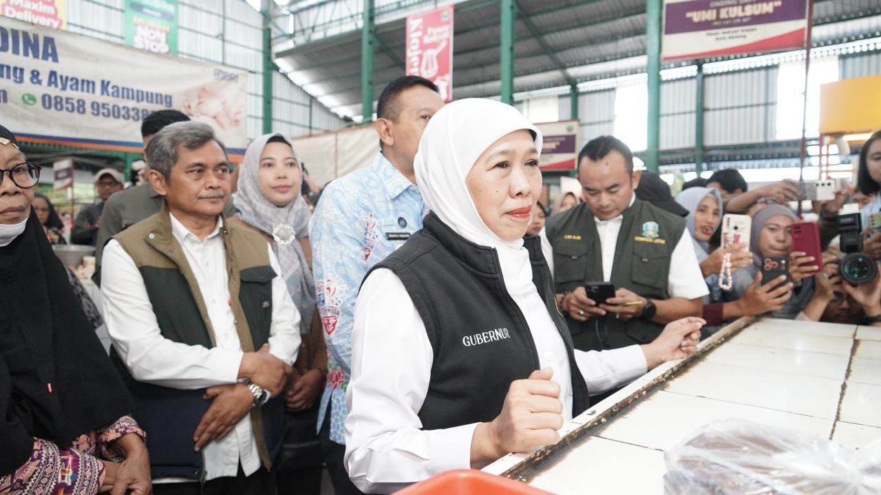 Bakorwil Malang Dampingi Gubernur Jatim Sidak Pasar Klojen, Perkuat Stabilitas Harga Bahan Pokok di Malang Raya IMG-20260529-WA0027