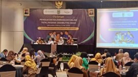 Ket foto. Wakil Bupati Malang, Hj Lathifah Shohib saat membuka acara peran serta disabilitas 