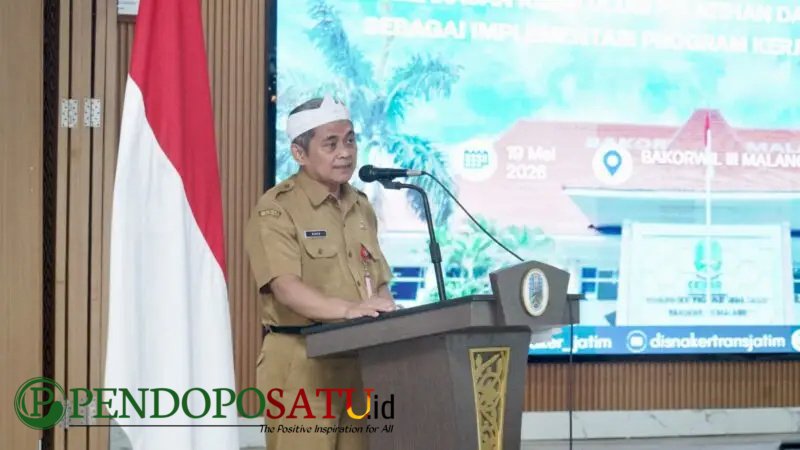 Kepala Bakorwil Malang, Asep Kusdinar, Memberikan Sambutan Diskusi Ketenagakerjaan (Foto: Seno Pendoposatu)