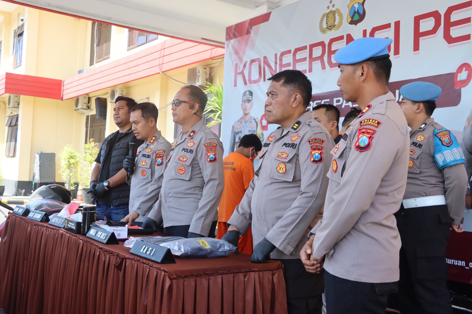 Polres Pasuruan Ungkap Tiga Kasus, Jambret Maut hingga Penembakan Airsoft Gun Berhasil Ditangkap IMG-20260605-WA0014
