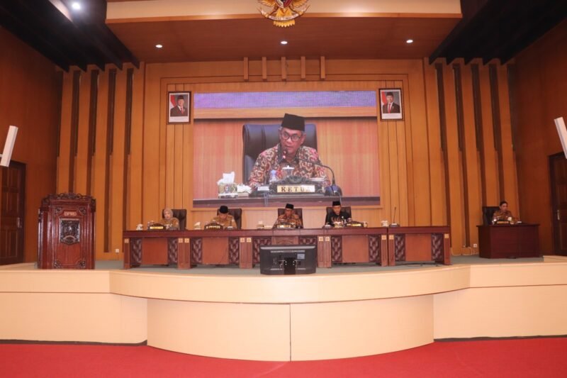 Paripurna DPRD dan Pemda Kabupaten Malang 