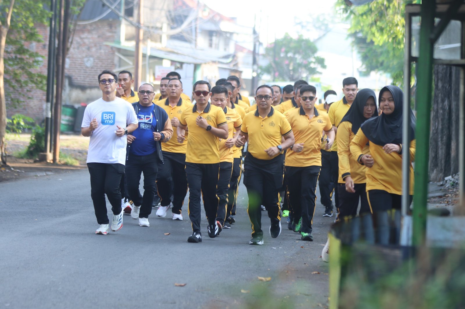 Meriahkan Hari Bhayangkara ke - 80 Polres Pasuruan Gelar Olahraga Bersama