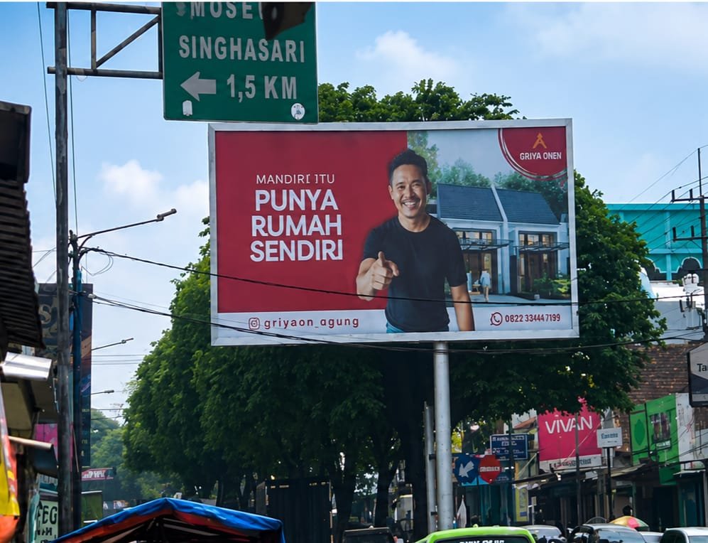 Puluhan Reklame Permanen Diduga Lolos Tanpa Izin, DPMPTSP Kabupaten Malang Kecolongan
