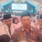 Menteri Koperasi RI, Ferry Juliantono (tengah) Didampingi Wakil Gubernur Jawa Timur, Emil Elestianto Dardak, Ketua Umum Majelis Pondok Dakwah Islam, KH Ayoli Abdul Rosyid dan Wakil Bupati Malang, Hj Lathifah Shohib Saat Diwawancara Awak Media (Foto: Seno Pendoposatu)