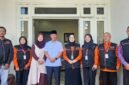 Petugas Sensus Ekonomi 2026 Saat Melakukan Pendataan Di Rumah Pribadi Ketua DPRD Kabupaten Malang, Darmadi (Foto: Seno Pendoposatu)