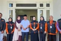 Petugas Sensus Ekonomi 2026 Saat Melakukan Pendataan Di Rumah Pribadi Ketua DPRD Kabupaten Malang, Darmadi (Foto: Seno Pendoposatu)