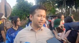 Wakil Gubernur Jawa Timur Emil Elestianto Dardak saat diwawancara awak media (Foto: Seno Pendopo Satu)