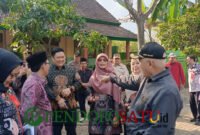Bupati Malang, HM Sanusi, Di Dampingi Sekda Saat Tinjau SDN Pakisjajar 2 (Foto: Ones Pendoposatu)
