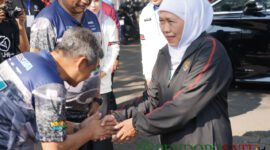 Kepala Bakorwil Malang Saat Menyambut Gubernur Jatim, Khofifah Indar Parawansa Pada Kejurnas Perserosi 2026 (Foto: bgs Pendoposatu)