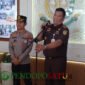 Kapolres Dan Kajari Saat Silaturahim Di Kantor Kejaksaan Negeri Pasuruan (Foto: Abdullah Pendoposatu)