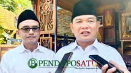 Ketua DPD APPSI Kabupaten Malang, Rahmat Kartala, Dan Pembina APPSI, Mahrus Sholeh (Foto: Seno Pendoposatu)