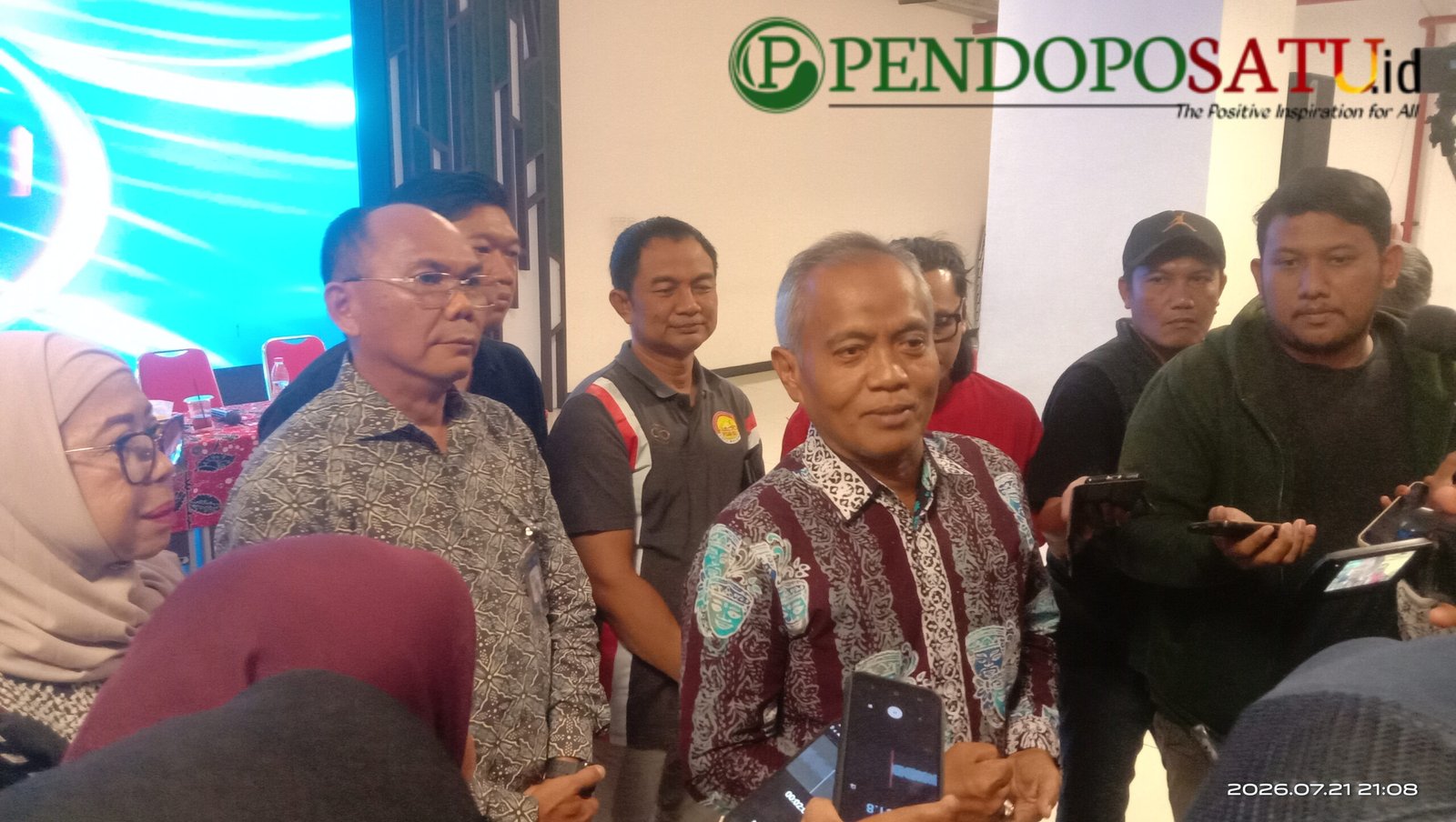 Malang Akan Menyala Sebagai Pusat Kolaborasi Ekonomi Kreatif, Pada H-30 Festival Mbois 11 Siap Diluncurkan Malang Akan Menyala Sebagai Pusat Kolaborasi Ekonomi Kreatif, Pada H-30 Festival Mbois 11 Siap Diluncurkan