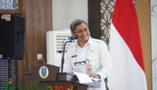 Kepala Bakorwil Malang, Asep Kusdinar Saat Memberikan Sambutan Sebagai Narsum Pada Acara BPSDM Provinsi Jatim (Foto: bgs Pendoposatu)