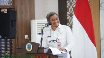 Kepala Bakorwil Malang, Asep Kusdinar Saat Memberikan Sambutan Sebagai Narsum Pada Acara BPSDM Provinsi Jatim (Foto: bgs Pendoposatu)